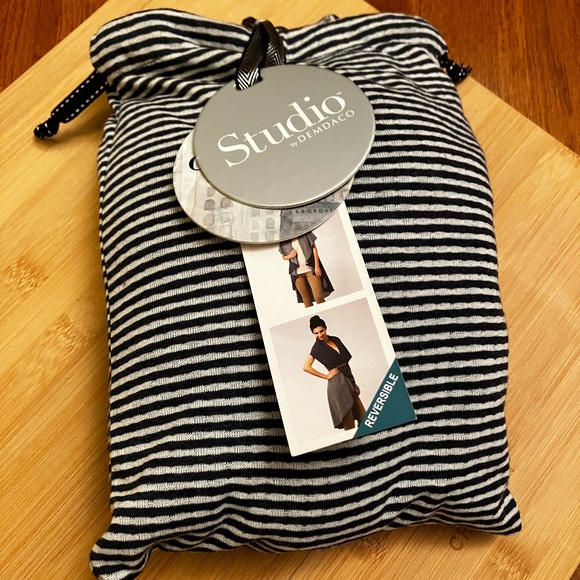 Demdaco Navy Stripe & Dot Reversible Wrap - Picture 4 of 5